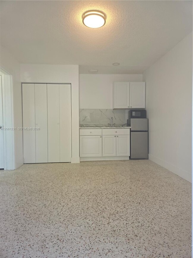 Foto del edificio - 3144 NW 29th St