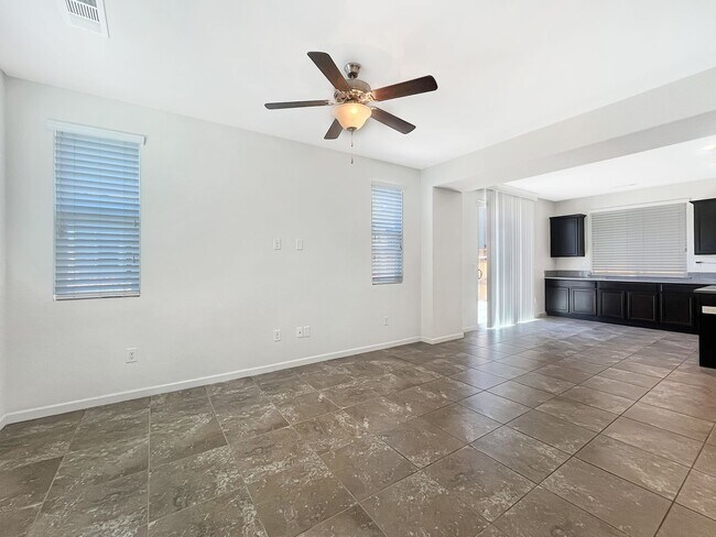 Foto del edificio - Super Desirable Wingfield Springs Single-Story 3 Bd 2-Car Garage