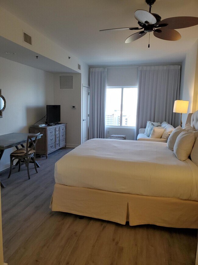 Building Photo - 5000 S Sandestin Blvd