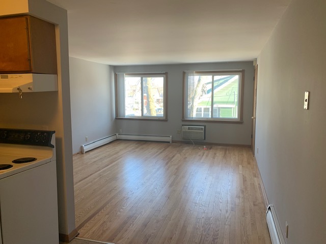 Building Photo - 2101 Linden Ave