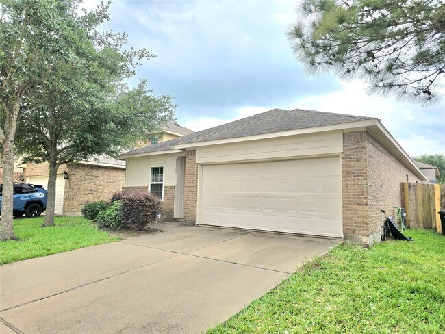 Building Photo - 18319 Tuscana Shores Dr