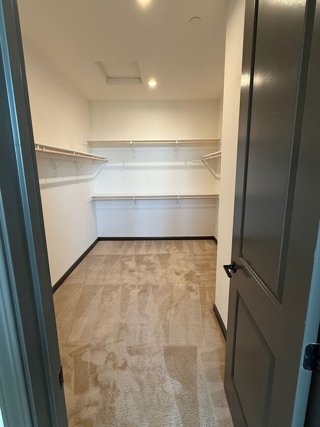 Building Photo - $5,190 - GORGEOUS FOUR BEDROOM HOME IN THE...