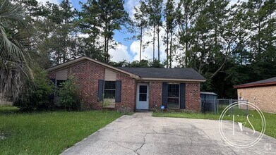 Building Photo - 258 Garden Cir