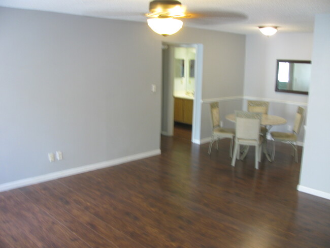 Building Photo - 13289 Arbor Pointe Cir