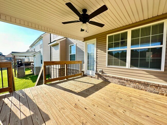 Building Photo - 405 Wingfield Dr