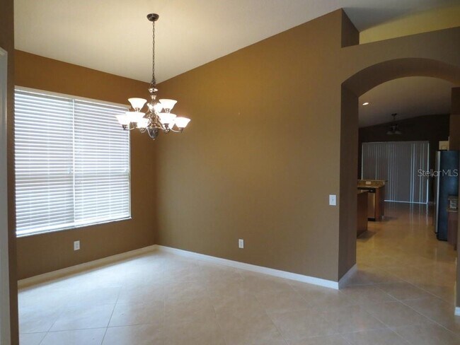 Building Photo - 11204 Avery Oaks Dr