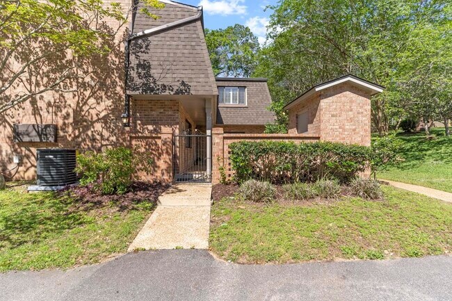 Foto del edificio - 3219 Thomasville Rd
