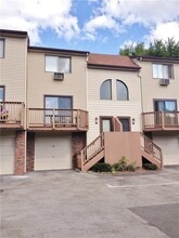 Building Photo - 60 Lawn Ave