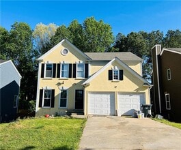 Building Photo - 2580 Binghampton Ln