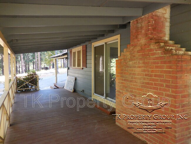 Foto del edificio - 10895 Berggren Ln