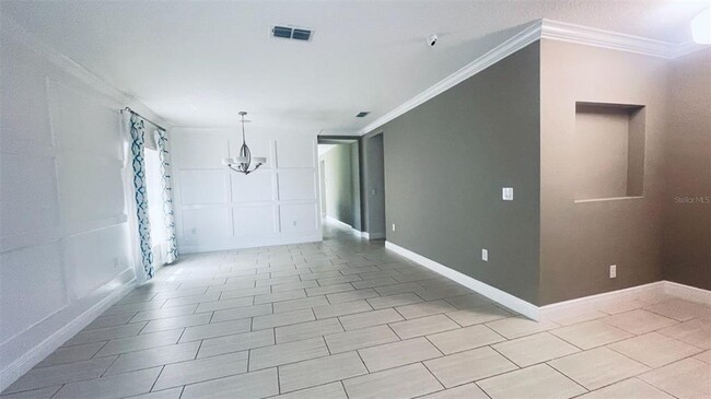 Building Photo - 4706 Seeley St