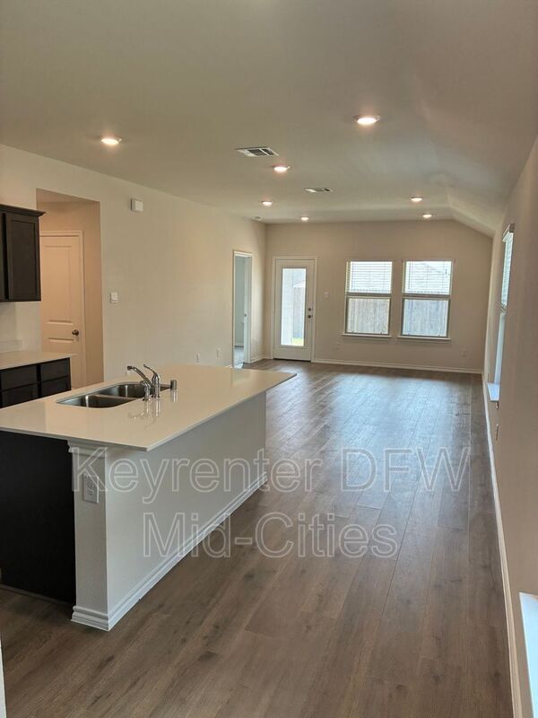 Building Photo - 4624 Verdin St