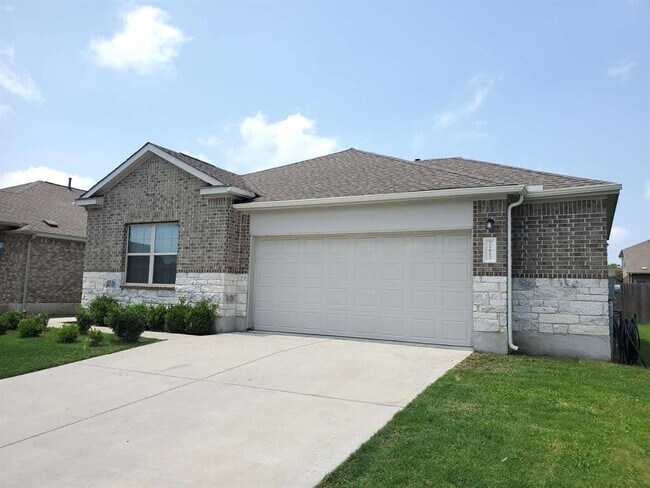 Foto del edificio - 21612 Windmill Ranch Ave