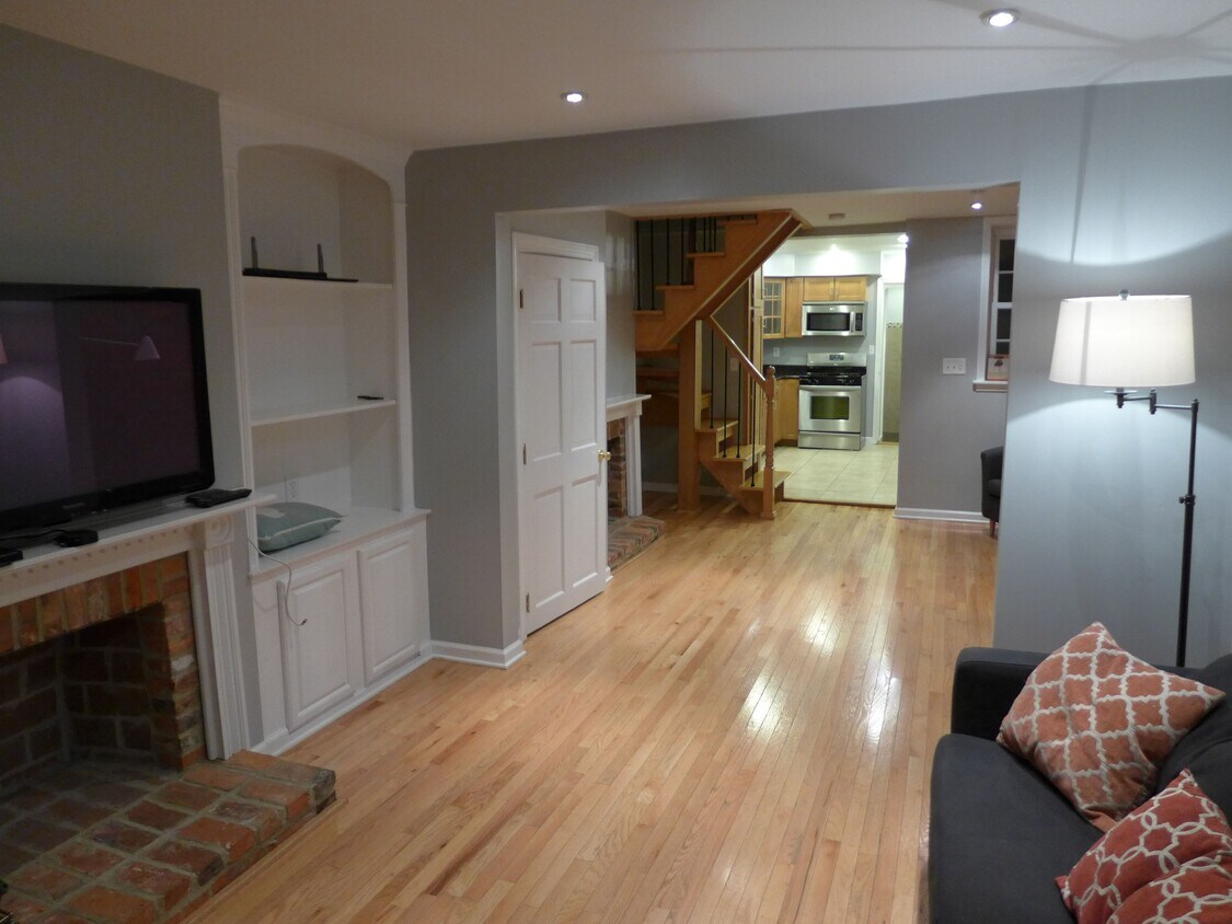 Foto principal - 414 S Washington St