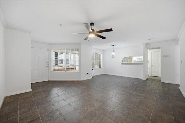 Foto del edificio - 501 W 26th St