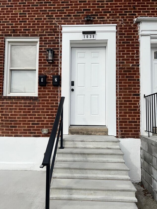 Primary Photo - 1638 Northgate Rd