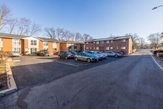 Building Photo - 9317 Shirley Gardens Dr