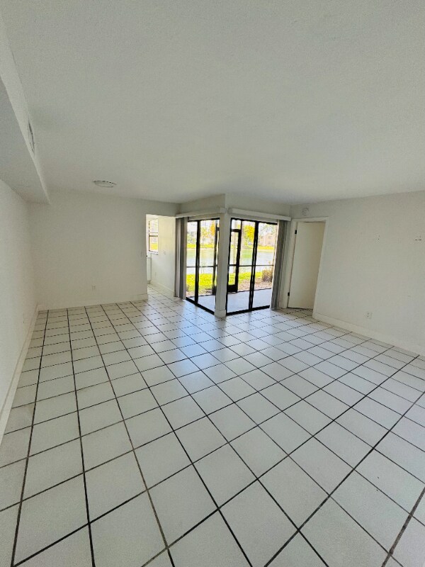 Foto del edificio - 1021 Adams Ave