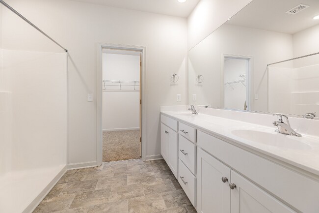 Building Photo - 6367 Sheringham Dr