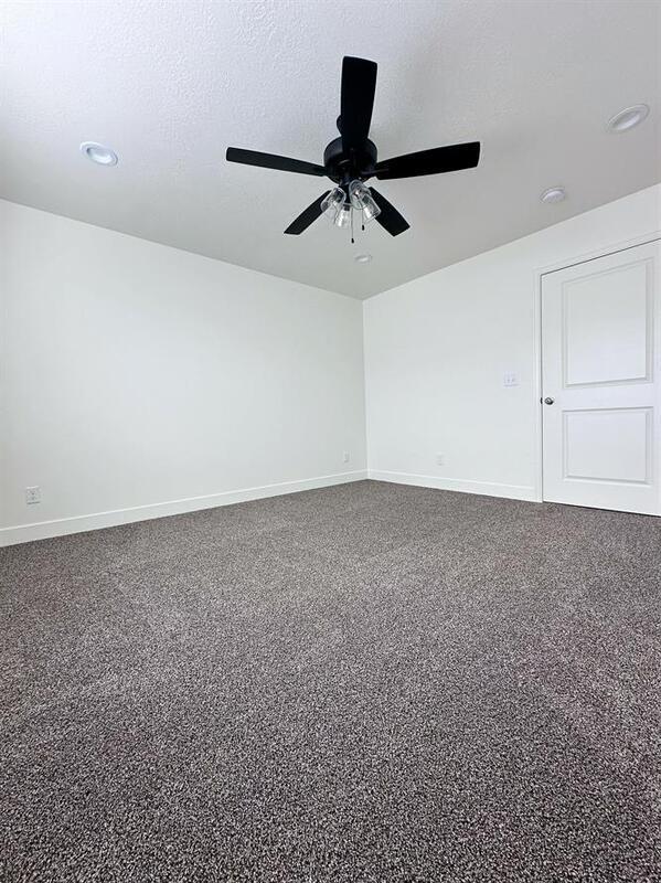 Foto del edificio - 250 1200 S