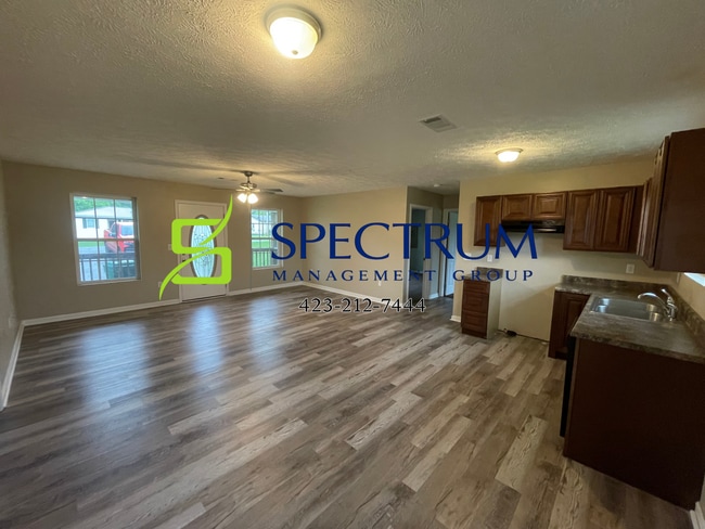 Building Photo - 2360 Parkertown Rd