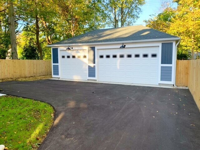 Foto del edificio - COLLEGE AVE- PROFESSIONALLY REMODELED 5BR/3/5BA HOME AVAILABLE NOW!