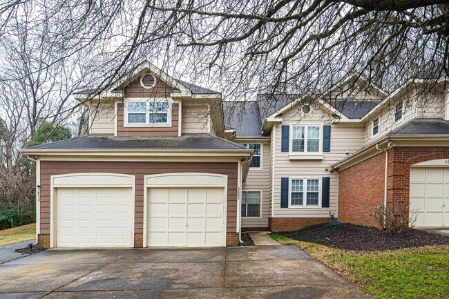 Foto del edificio - Updated 2 Bed, 2 Bath Condo in Charlotte