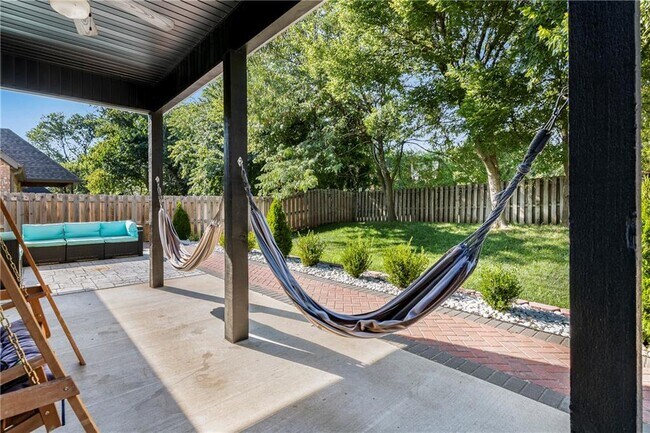 Foto del edificio - 4304 SW Plumley Ave