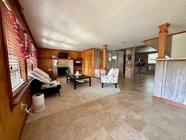 Foto del edificio - C1122 Woodbury Row