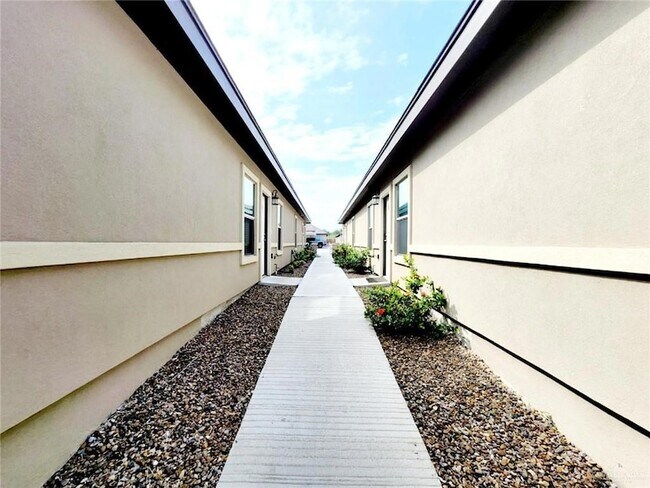 Foto del edificio - 1724 Taft St