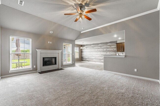 Foto del edificio - Modern 3-Bed Home in Prime Springdale Location