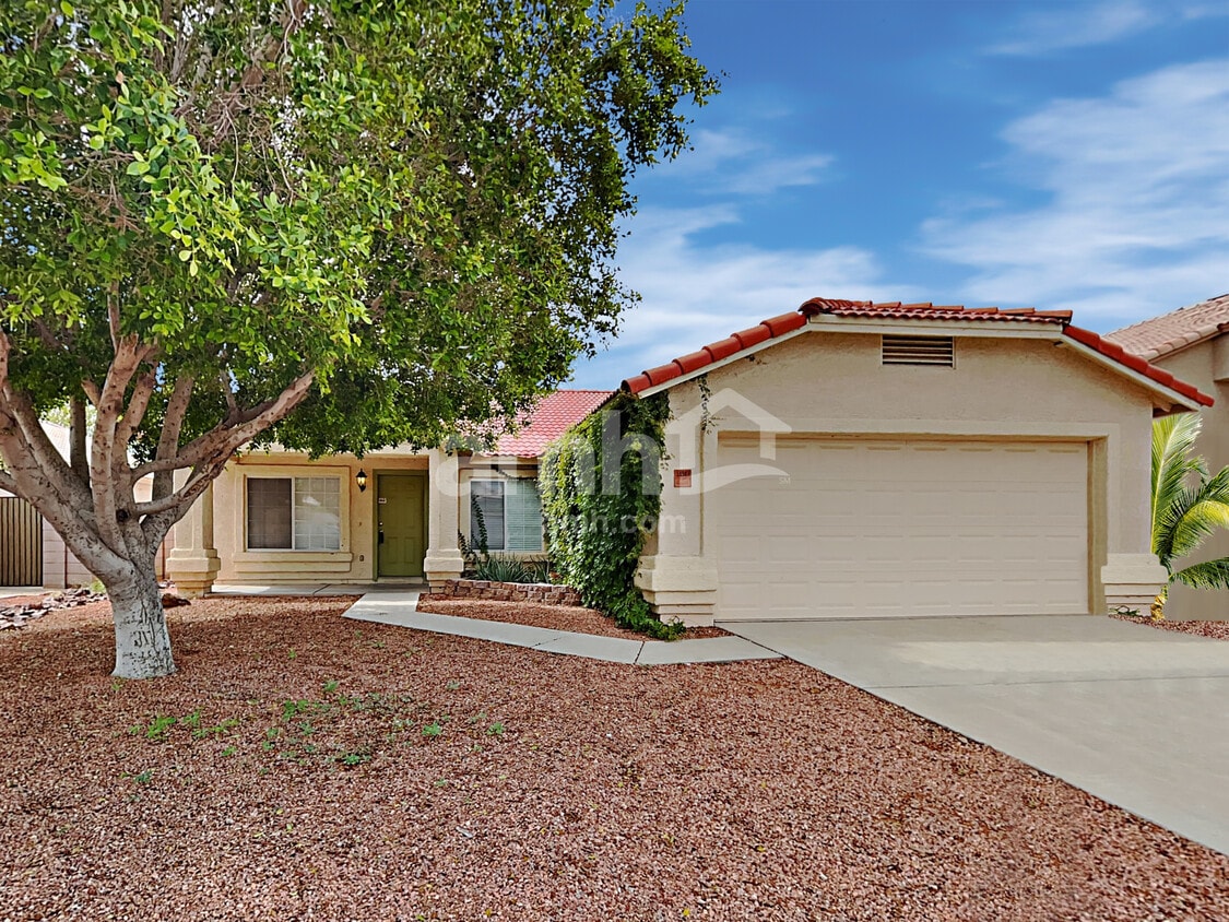 Primary Photo - 11583 W Holly St