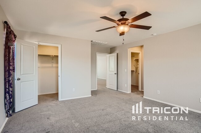 Building Photo - 40859 W Portis Dr