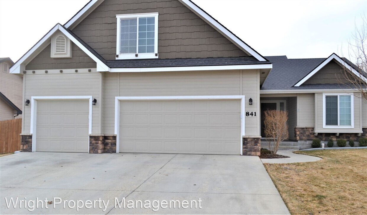 Foto principal - 3 br, 2 bath House - 841 W. Tropical Dr