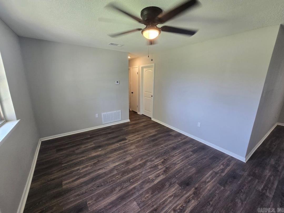 Foto del edificio - 6500 Medford Ln