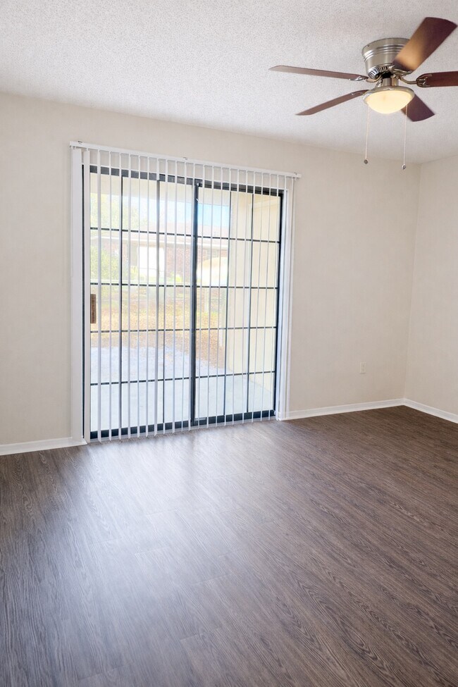 Foto del edificio - Trailwood Village Apartments