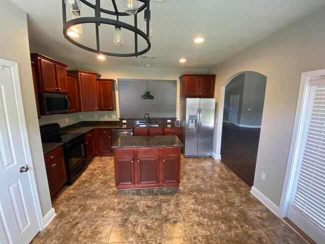Kitchen - 3068 Palm St