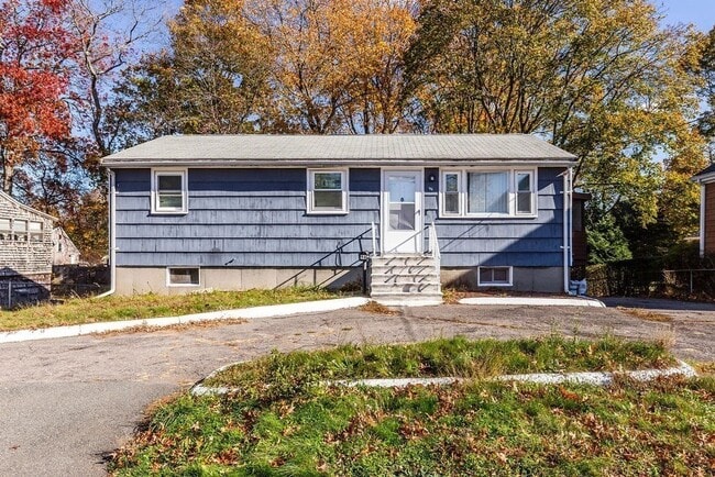 Building Photo - 96 Hill St