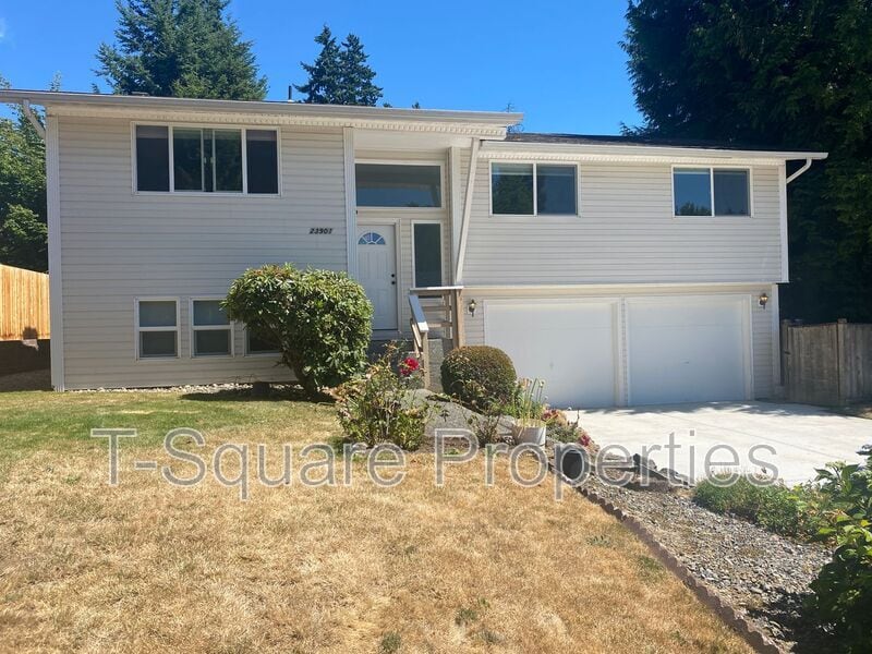Foto principal - 23901 46th Ave W