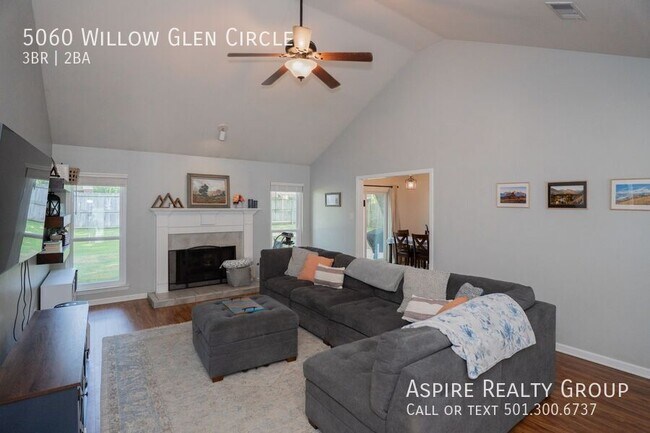 Foto del edificio - 5060 Willow Glen Cir
