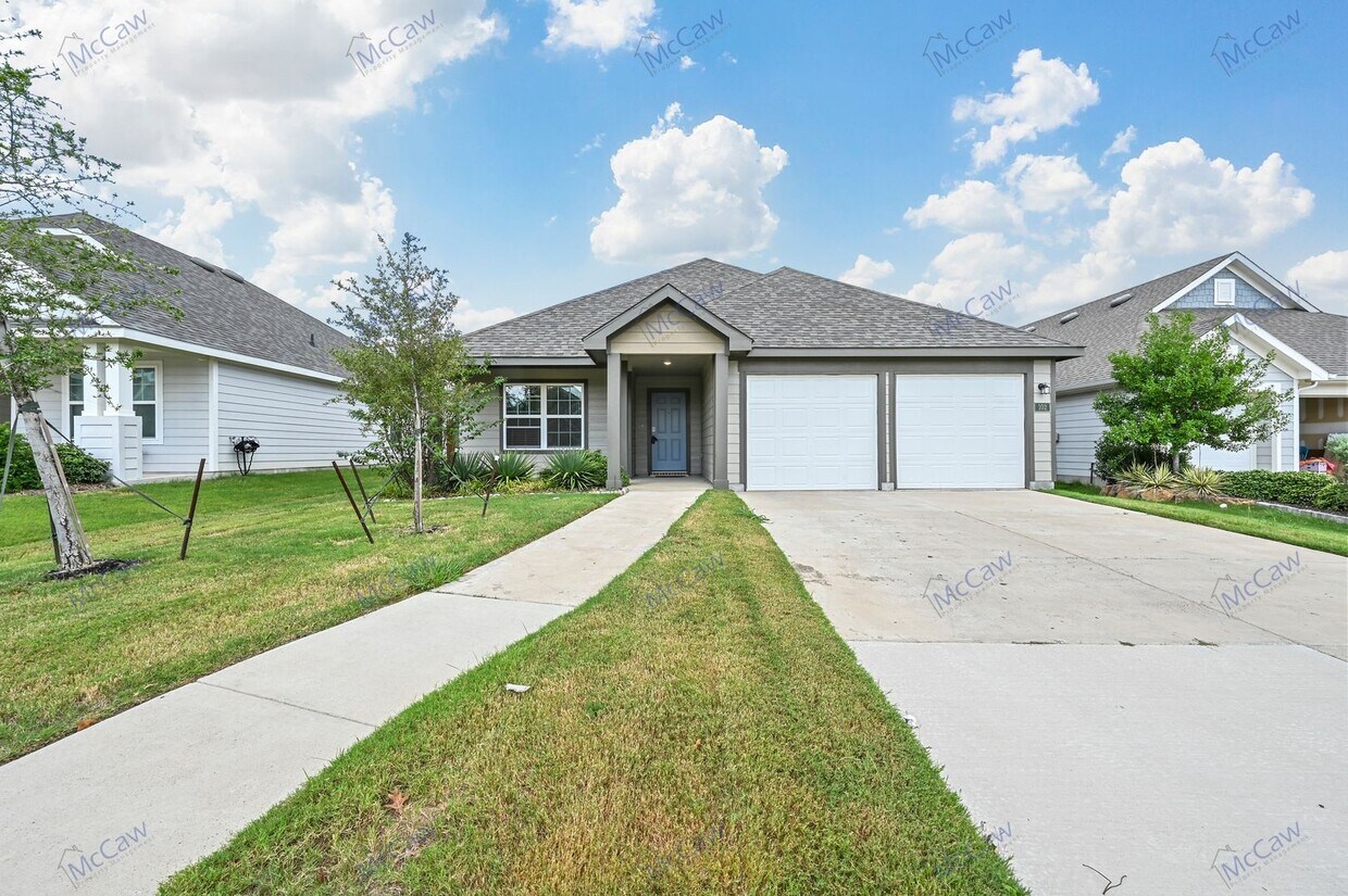 Primary Photo - 2022 3-bed 2-bath Home in Terrell!
