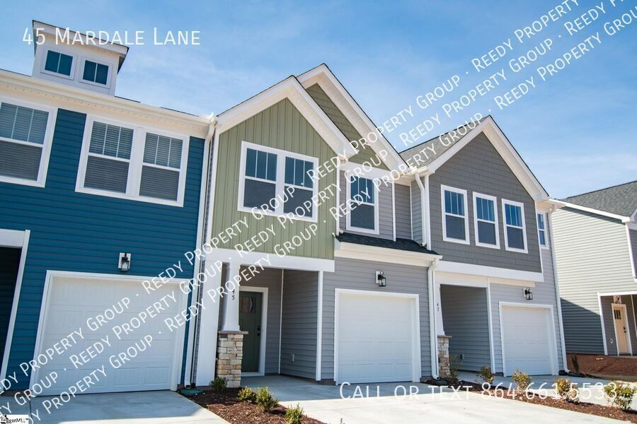 Foto principal - 3 Bedroom 3 Bath Townhome