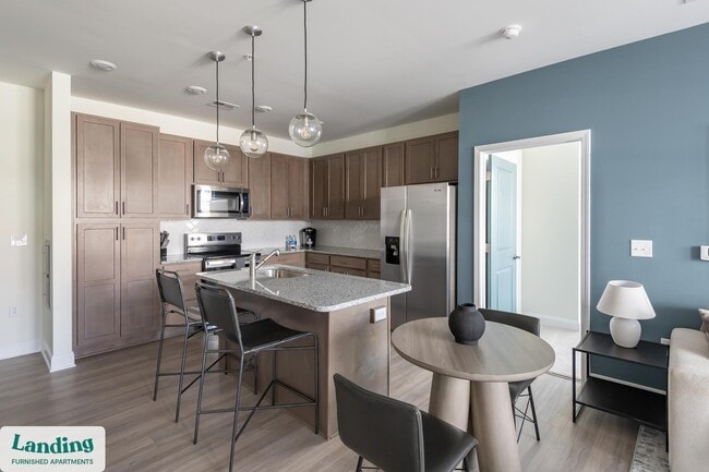 Building Photo - 135 Dresser Ln