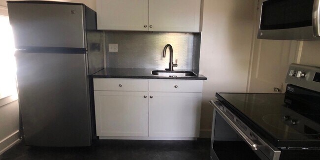 Cocina - 220 Ardmore Dr