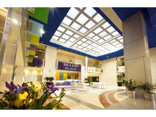 Foto del edificio - 800 Brazos St