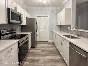 Building Photo - 6431 Borasco Dr
