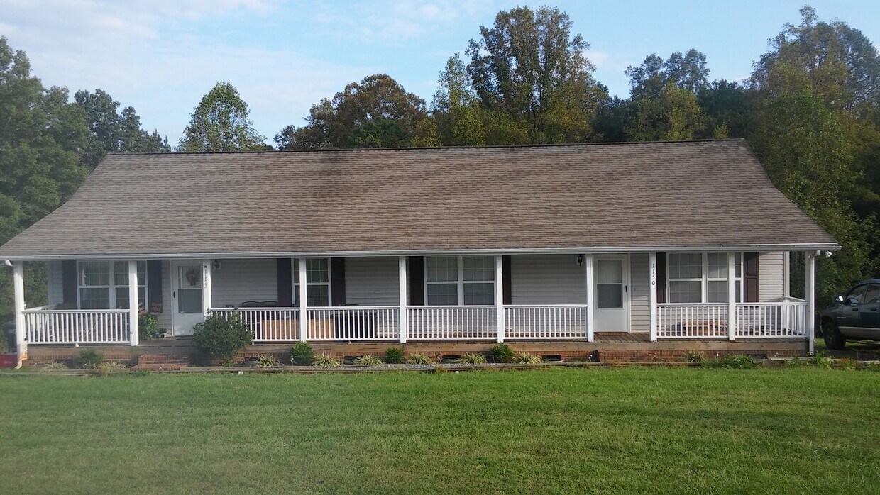 Building Photo - 1150 Old Conover Startown Rd