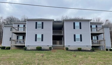 Building Photo - 367 Upper Stone Ave