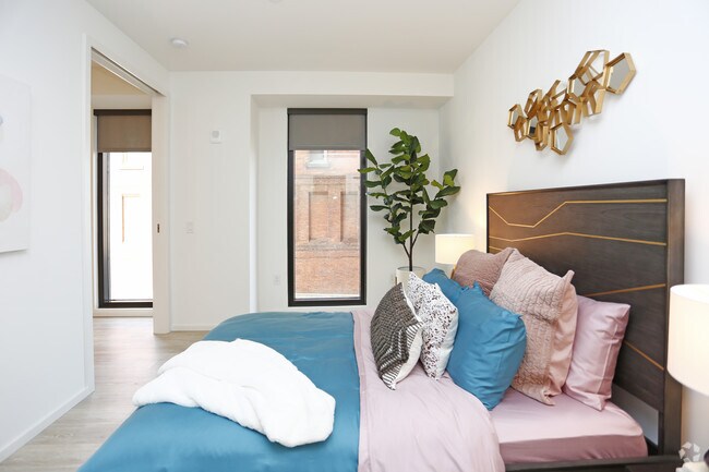 1BR, 1BA - 1139 SF - The Beacon Cleveland