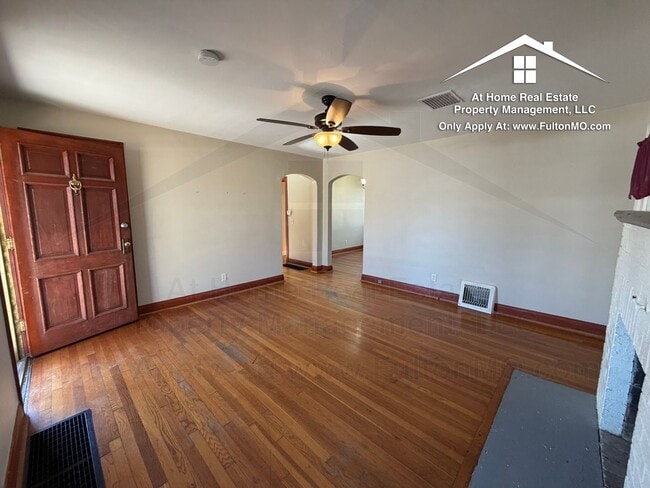 Foto del edificio - 707 Hollyhock Dr